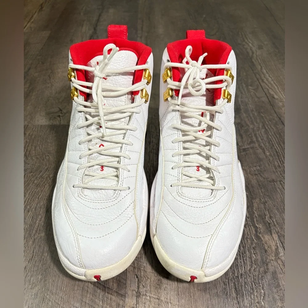 JORDAN 12 Retro FIBA Mens Sneakers